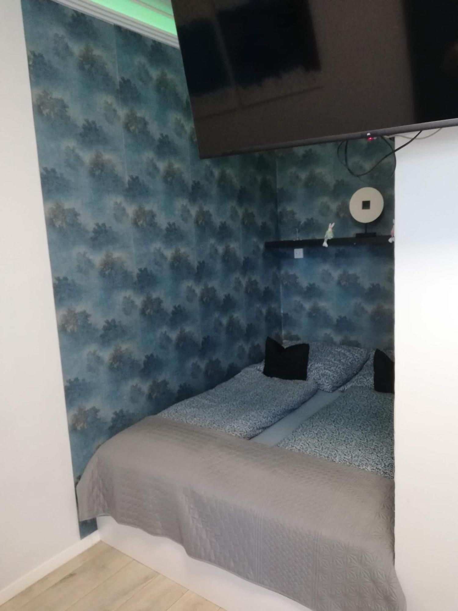 Viktoria Studioapartman غيور المظهر الخارجي الصورة